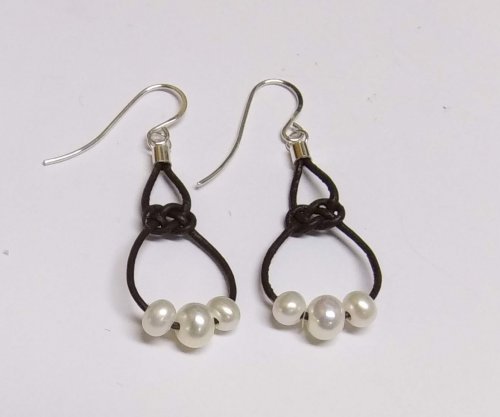 Judy Larson's Cord and Bead Earrings - Finishing, Contemporary Wire Jewelry, Beads, cord and bead earrings